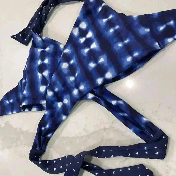 Athleta Wrap Swim Top Zuma Mashiko Print Padded Women’s Size 32B/C - Picture 3 of 7